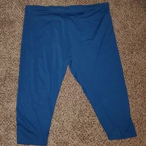 Fabletics 3/4th leggings